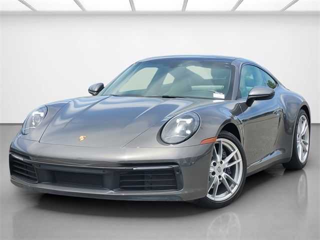 2020 Porsche 911 Carrera