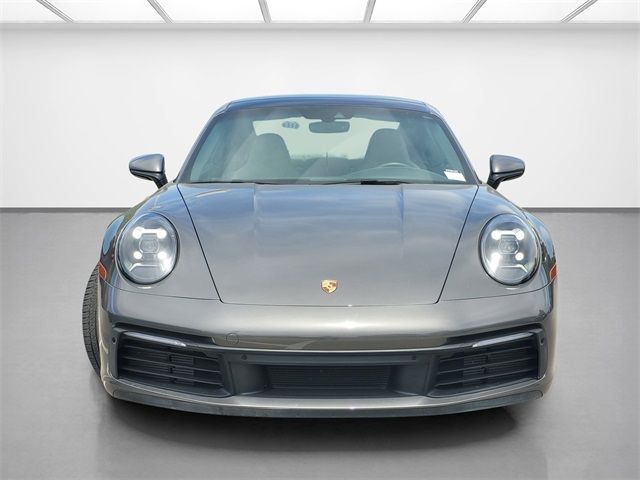 2020 Porsche 911 Carrera