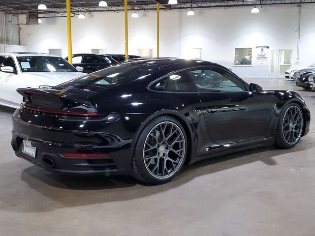 2020 Porsche 911 Carrera