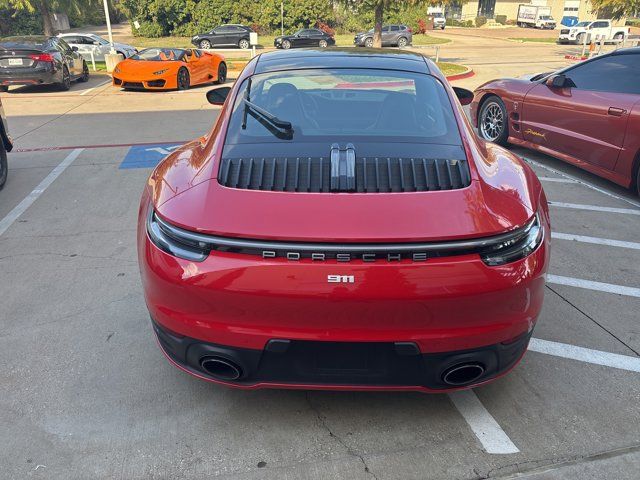 2020 Porsche 911 Carrera