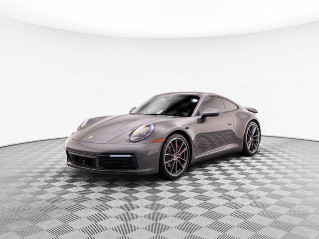 2020 Porsche 911 Carrera