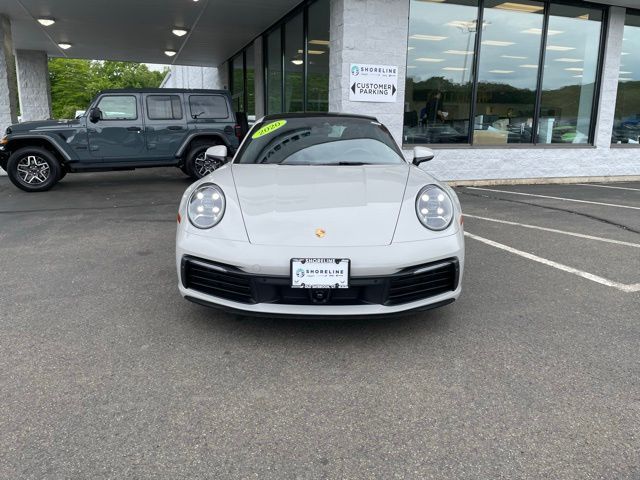 2020 Porsche 911 Carrera