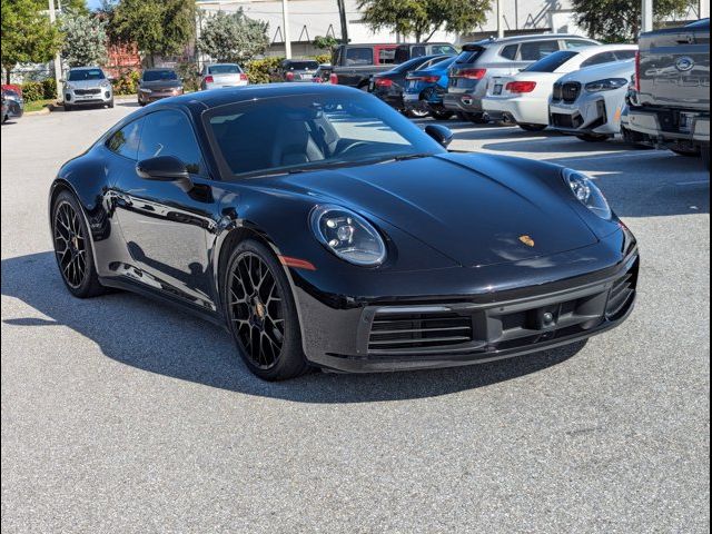 2020 Porsche 911 Carrera