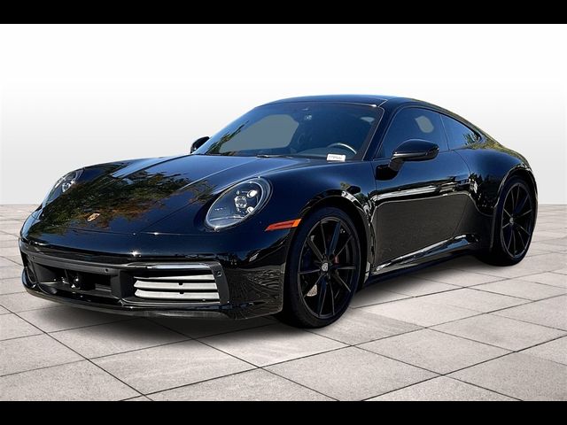 2020 Porsche 911 Carrera