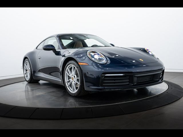 2020 Porsche 911 Carrera