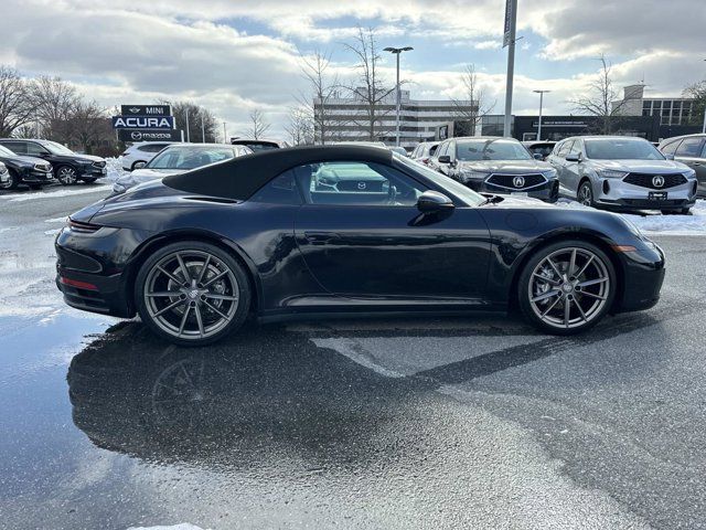 2020 Porsche 911 Carrera