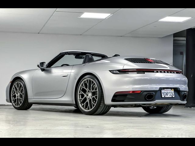 2020 Porsche 911 Carrera