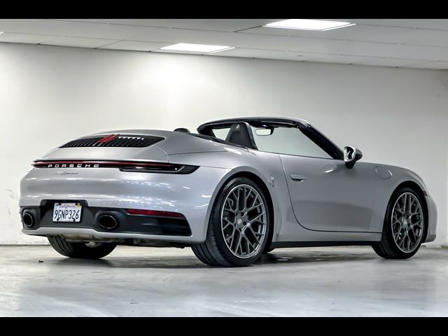 2020 Porsche 911 Carrera