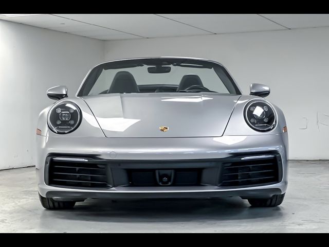 2020 Porsche 911 Carrera