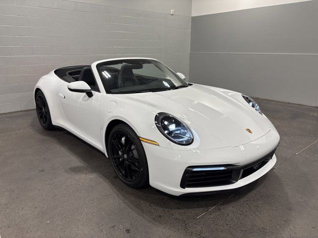 2020 Porsche 911 Carrera