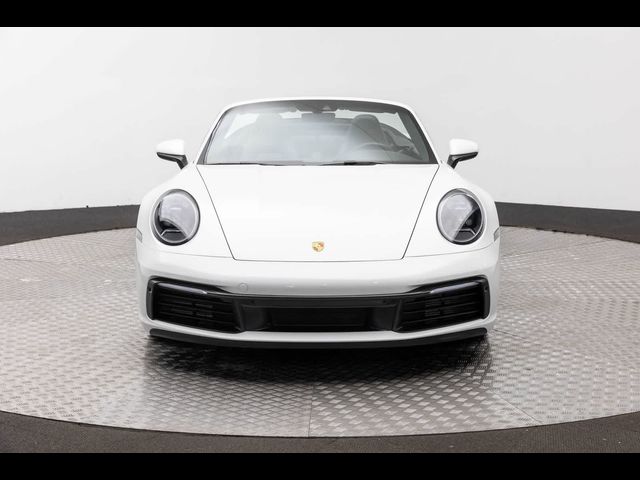 2020 Porsche 911 Carrera
