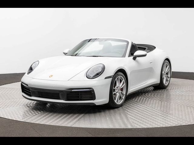 2020 Porsche 911 Carrera