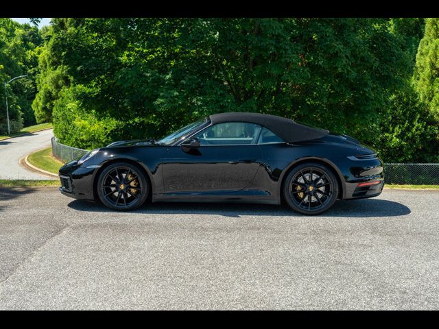 2020 Porsche 911 Carrera