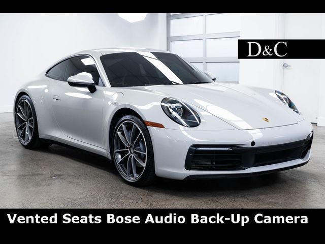 2020 Porsche 911 Carrera