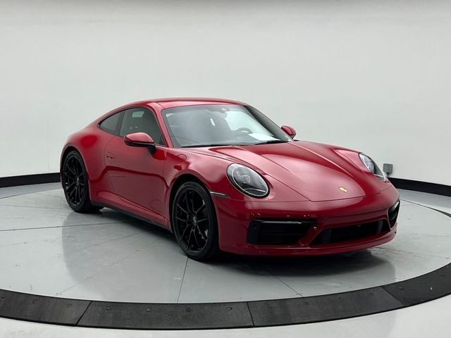 2020 Porsche 911 Carrera