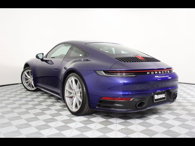 2020 Porsche 911 Carrera 4S