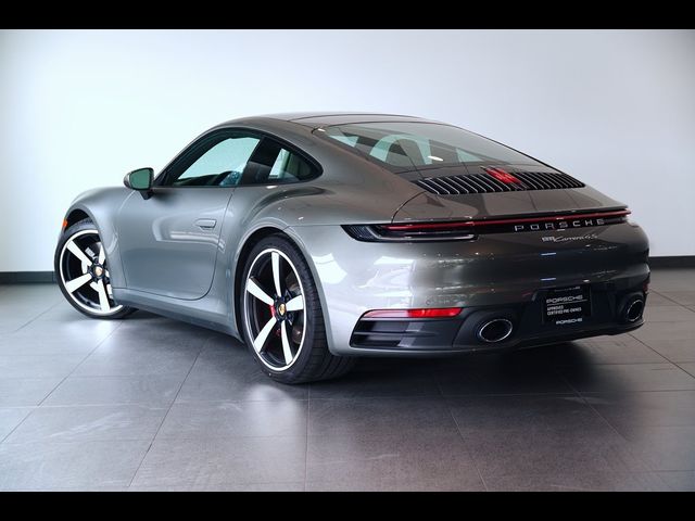 2020 Porsche 911 Carrera 4S