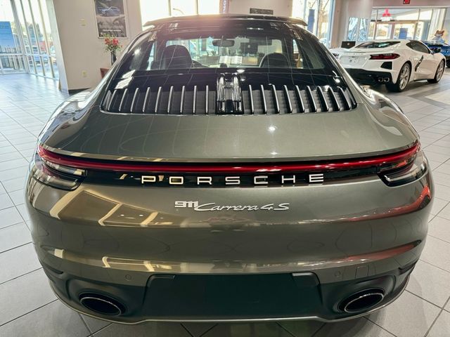 2020 Porsche 911 Carrera 4S