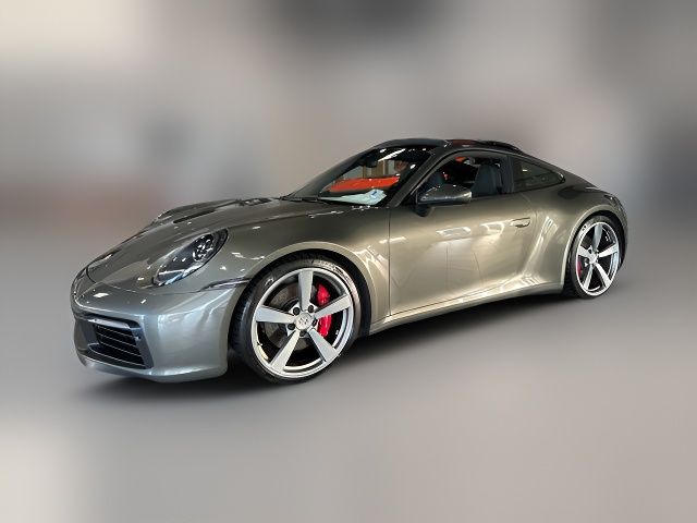 2020 Porsche 911 Carrera 4S