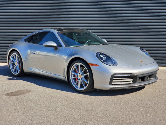 2020 Porsche 911 Carrera 4S