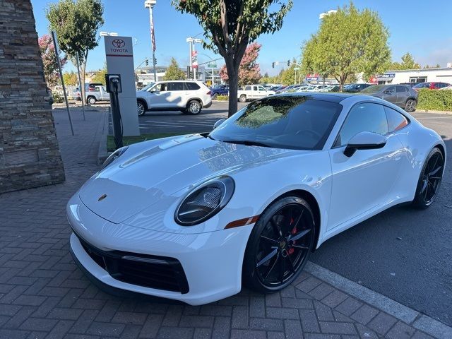 2020 Porsche 911 Carrera 4S