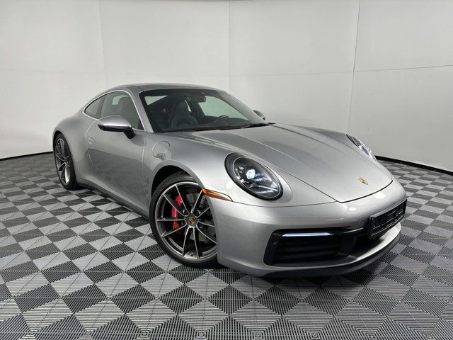 2020 Porsche 911 Carrera 4S