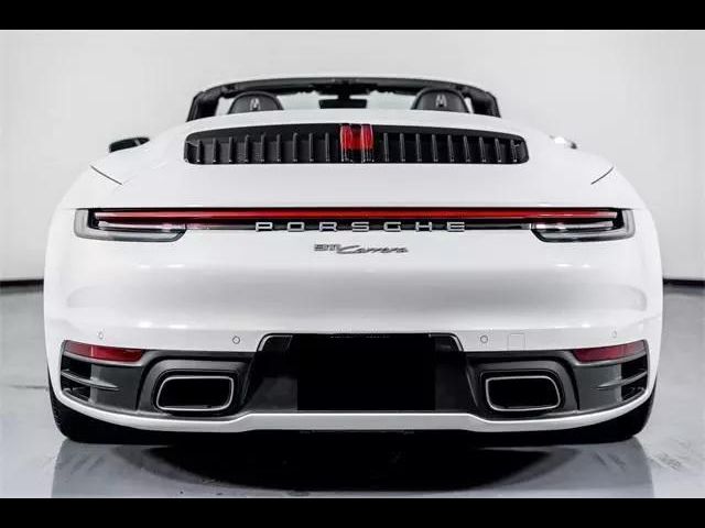 2020 Porsche 911 Carrera 4