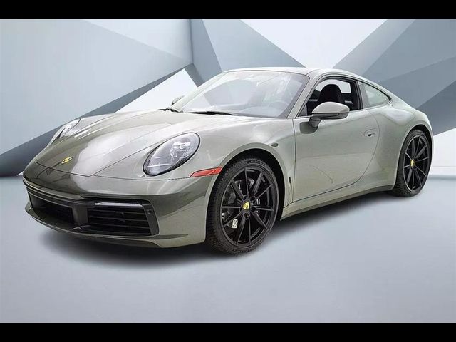 2020 Porsche 911 Carrera