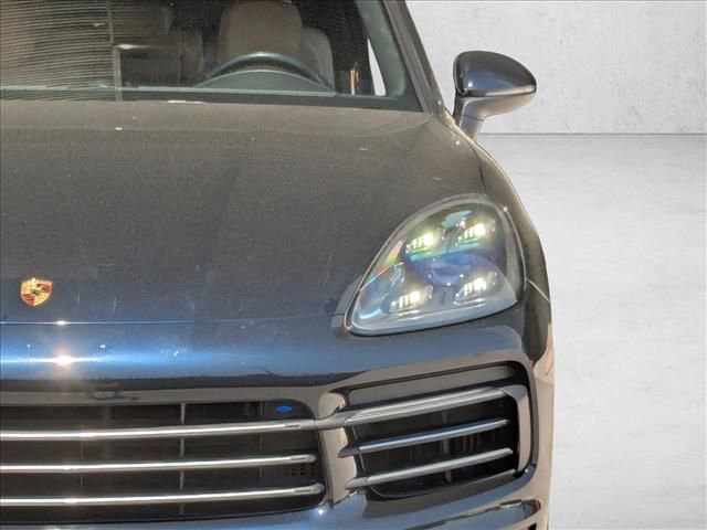 2020 Porsche Cayenne Base