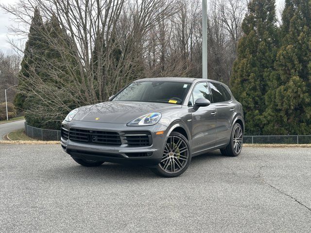 2020 Porsche Cayenne E-Hybrid Base