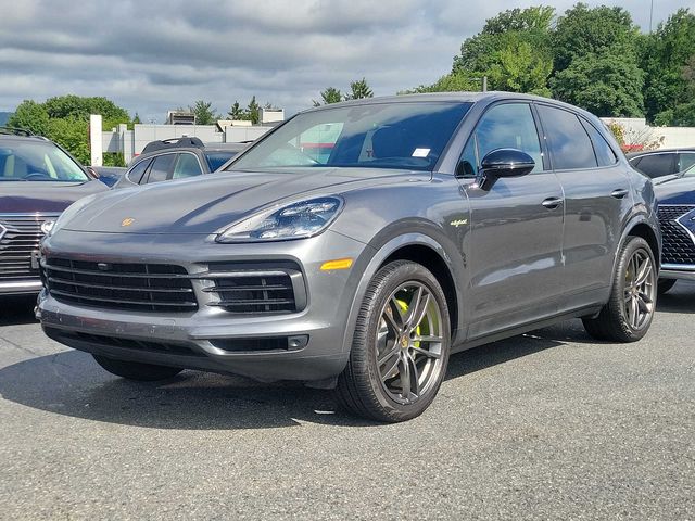 2020 Porsche Cayenne E-Hybrid Base