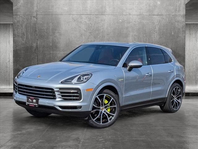 2020 Porsche Cayenne E-Hybrid Base