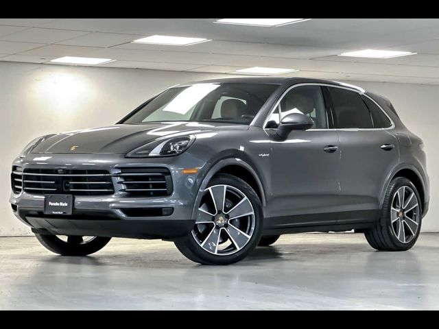 2020 Porsche Cayenne E-Hybrid Base