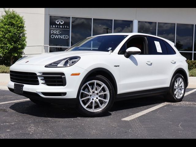 2020 Porsche Cayenne E-Hybrid Base