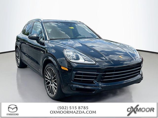 2020 Porsche Cayenne E-Hybrid Base