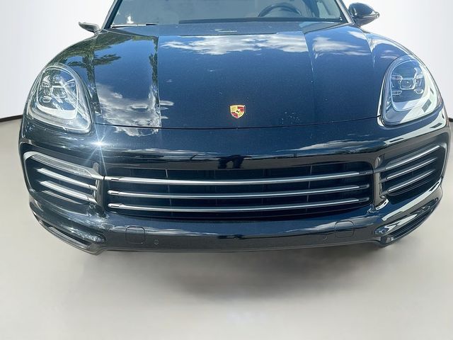 2020 Porsche Cayenne E-Hybrid Base