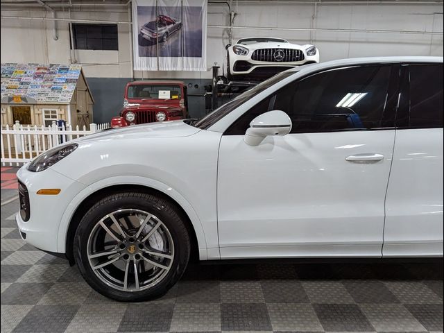 2020 Porsche Cayenne Turbo