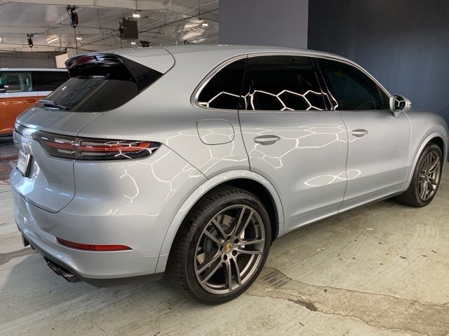 2020 Porsche Cayenne Turbo