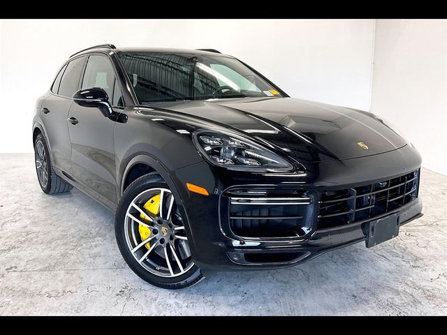 2020 Porsche Cayenne Turbo