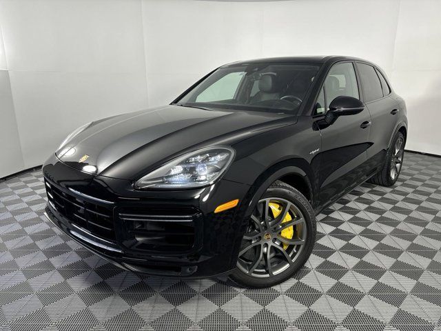 2020 Porsche Cayenne E-Hybrid Turbo S