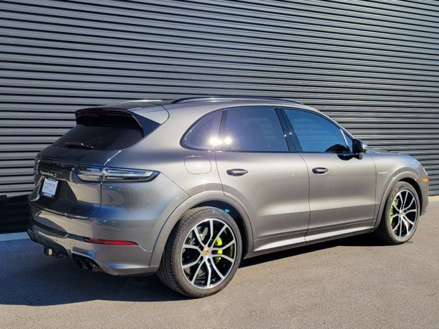 2020 Porsche Cayenne E-Hybrid Turbo S