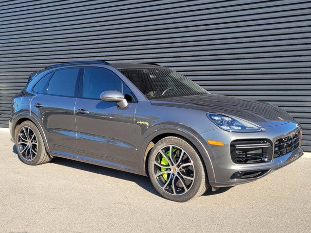 2020 Porsche Cayenne E-Hybrid Turbo S