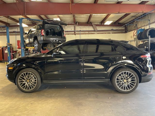 2020 Porsche Cayenne Base