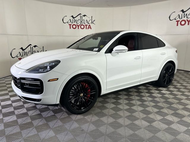 2020 Porsche Cayenne Turbo