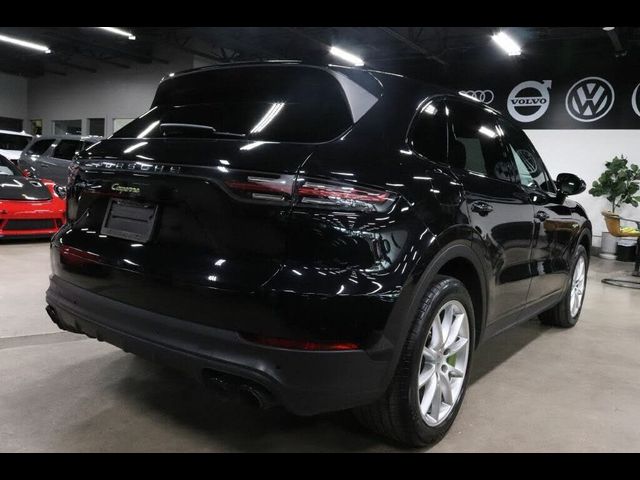 2020 Porsche Cayenne E-Hybrid Base