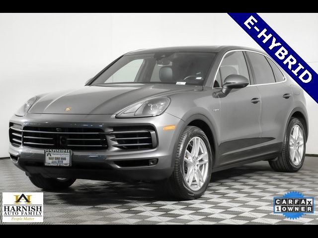 2020 Porsche Cayenne E-Hybrid Base