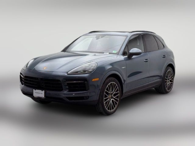 2020 Porsche Cayenne E-Hybrid Base