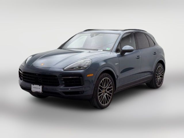 2020 Porsche Cayenne E-Hybrid Base