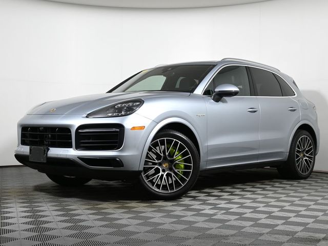 2020 Porsche Cayenne E-Hybrid Base