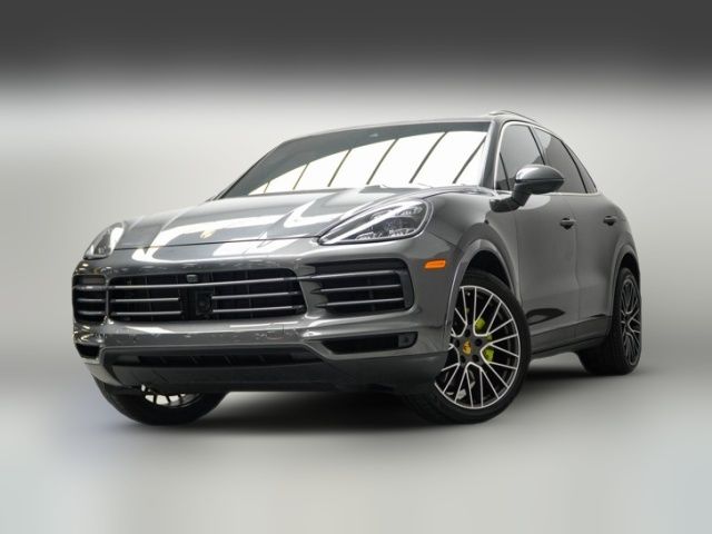 2020 Porsche Cayenne E-Hybrid Base